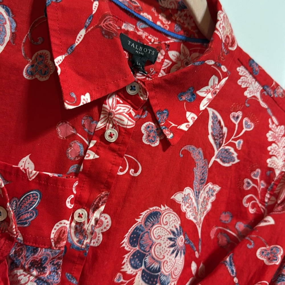 Talbots Blouse Petite Large light weight Red White Casual Button Down Shirt soft